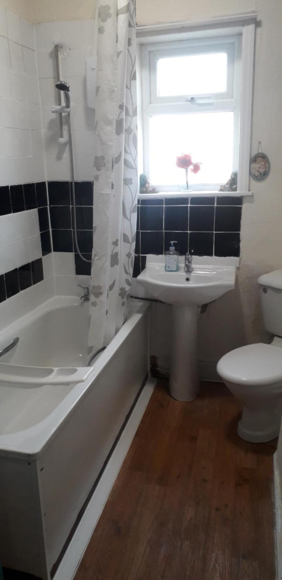 Spectrum Guest House Manchester Bagian luar foto